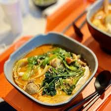 Bowl of malatang with toppings